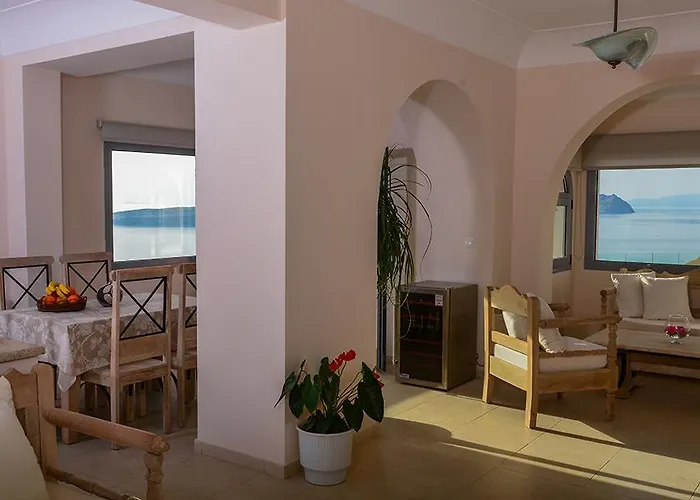 Villa Our Santorini Akrotírion