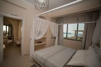 Our Santorini Villa Akrotírion